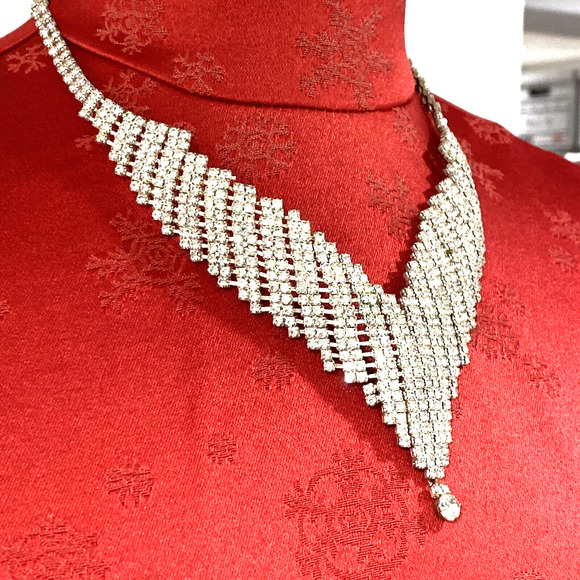 Vintage Silver Choker Necklace Rhinestone Encrusted Clear White Bib Collar Disco - Picture 4 of 10